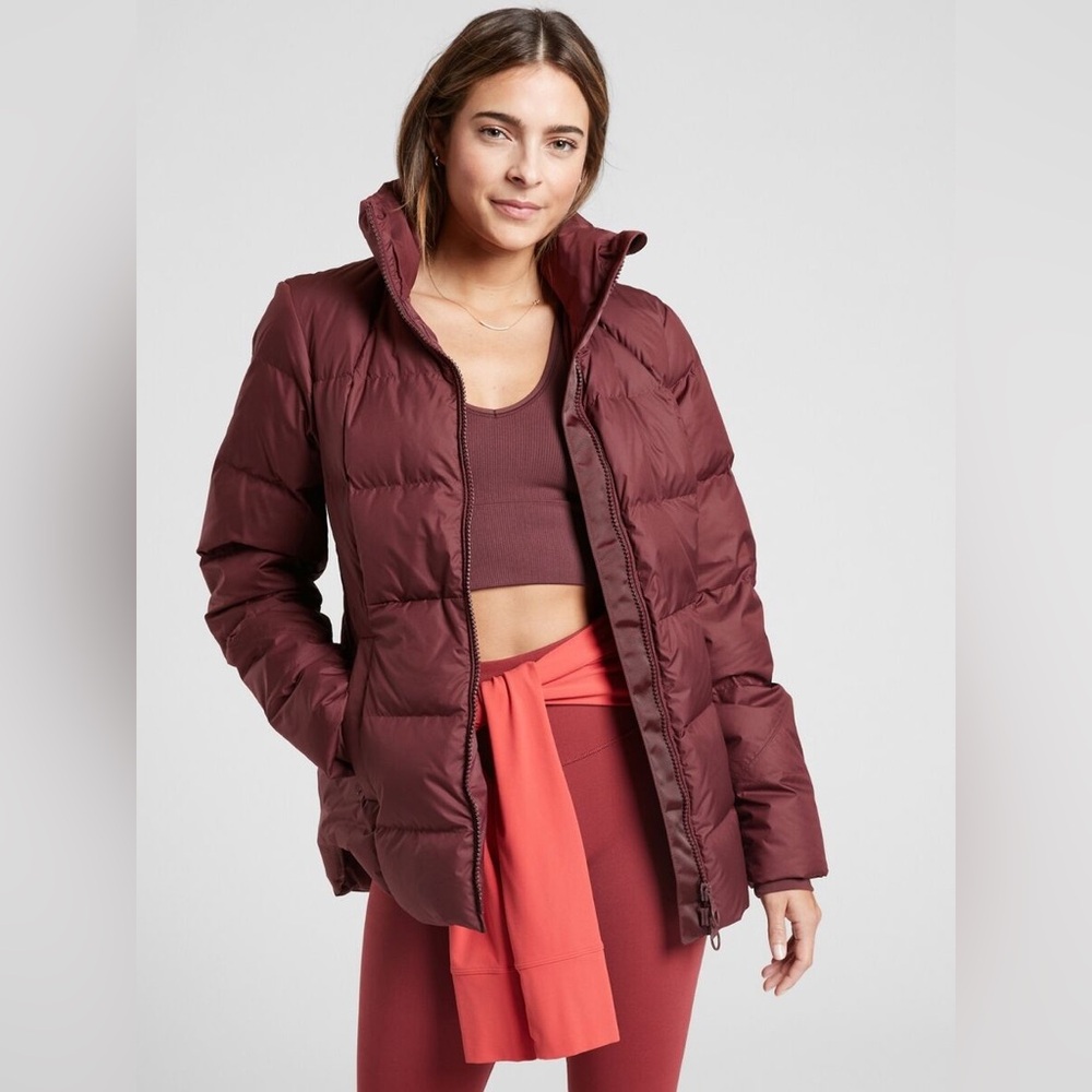 Athleta Downtown Down Jacket Women’s Size XL Burgundy